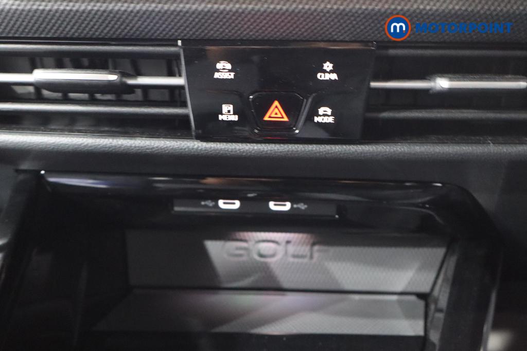 Volkswagen Golf GTE Automatic Petrol Plug-In Hybrid Hatchback - Stock Number (1559669) - 4th supplementary image