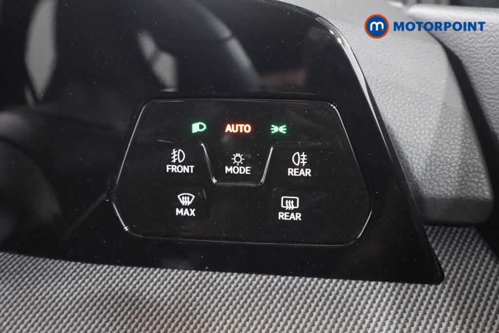 Volkswagen Golf GTE Automatic Petrol Plug-In Hybrid Hatchback - Stock Number (1559669) - 10th supplementary image
