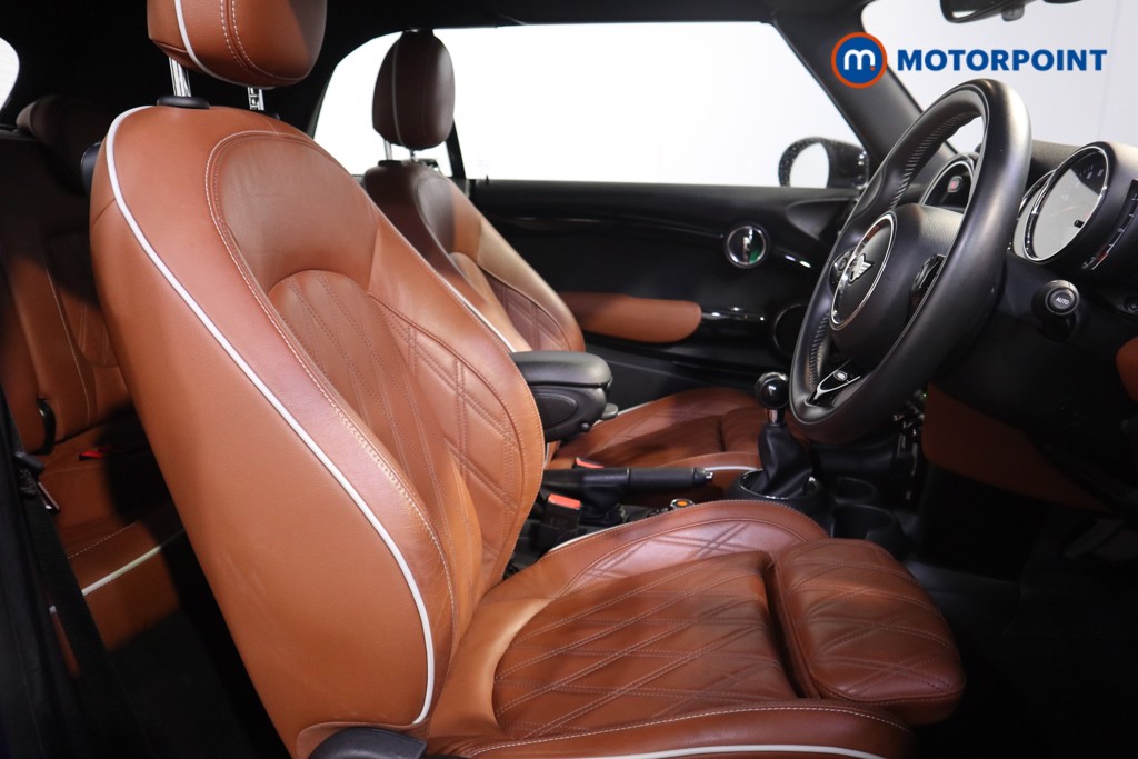 Mini Convertible Cooper Exclusive Manual Petrol Convertible - Stock Number (1559750) - 13th supplementary image