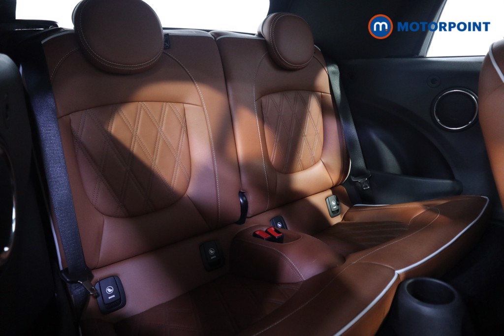 Mini Convertible Cooper Exclusive Manual Petrol Convertible - Stock Number (1559750) - 14th supplementary image