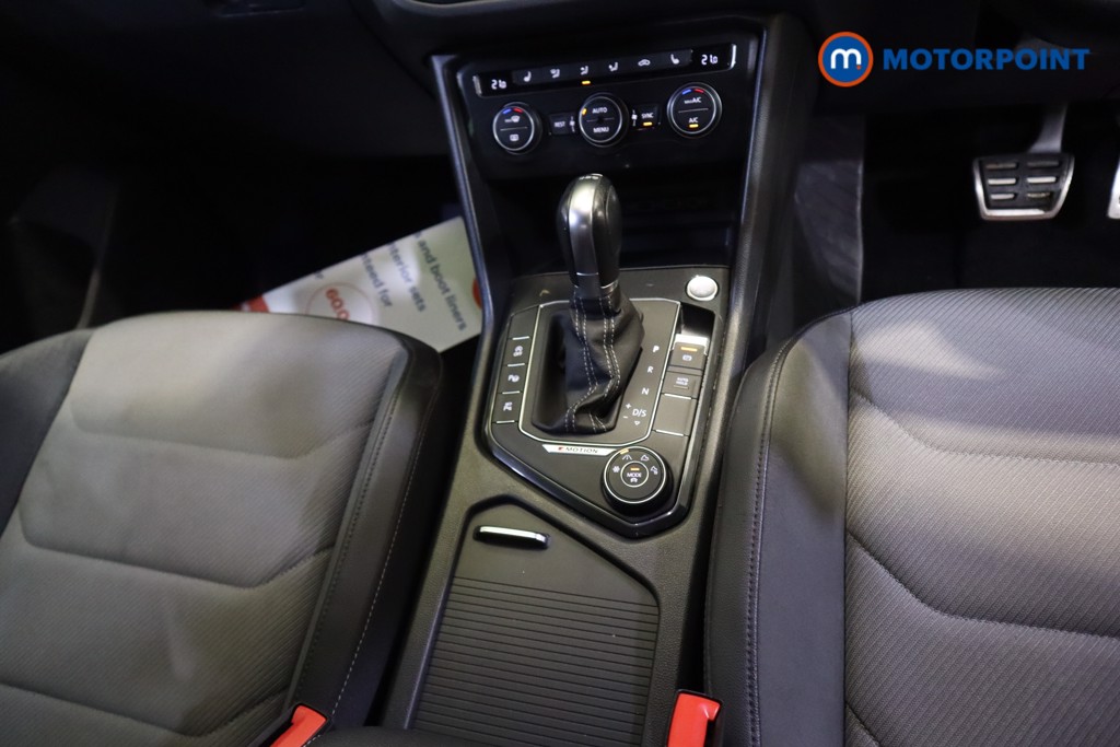 Volkswagen Tiguan R-Line Tech Automatic Diesel SUV - Stock Number (1559823) - 6th supplementary image