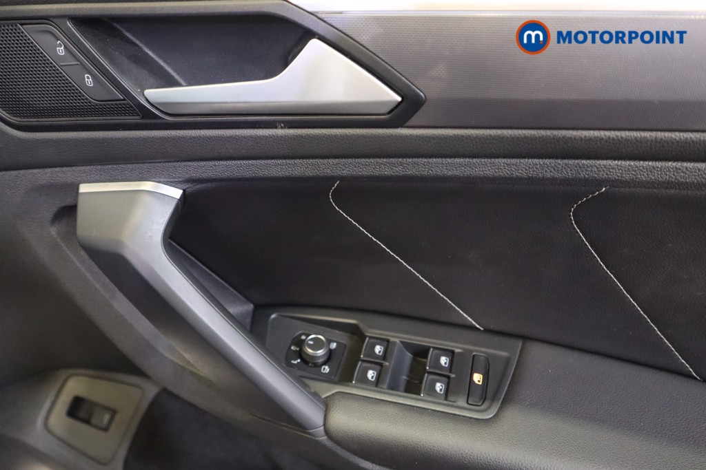 Volkswagen Tiguan R-Line Tech Automatic Diesel SUV - Stock Number (1559823) - 8th supplementary image