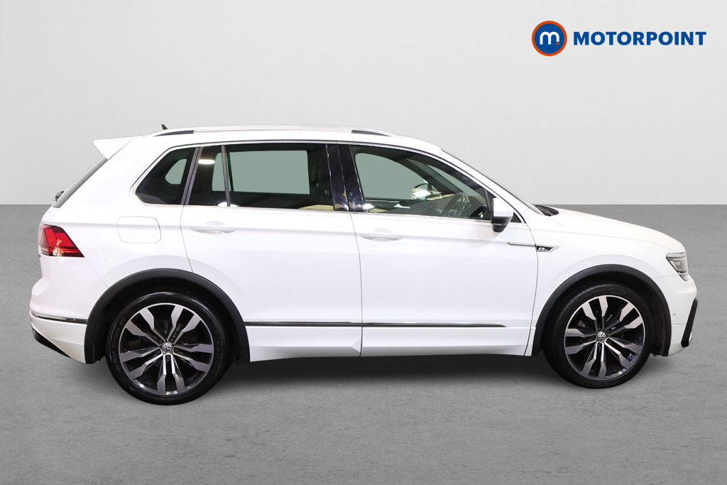 Volkswagen Tiguan R-Line Tech Automatic Diesel SUV - Stock Number (1559823) - Drivers side