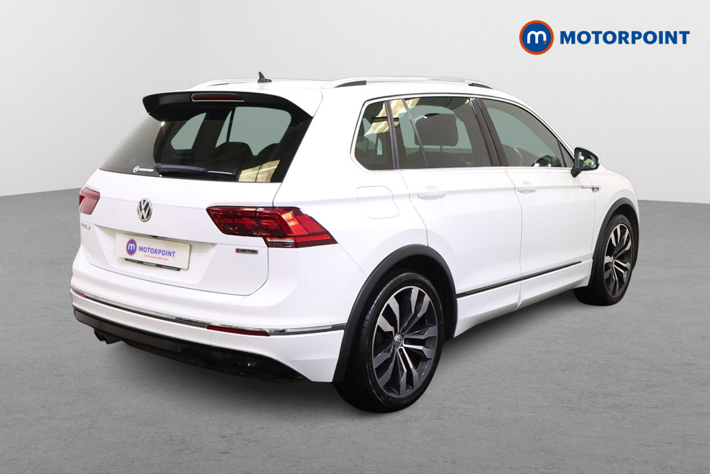 Volkswagen Tiguan R-Line Tech Automatic Diesel SUV - Stock Number (1559823) - Drivers side rear corner