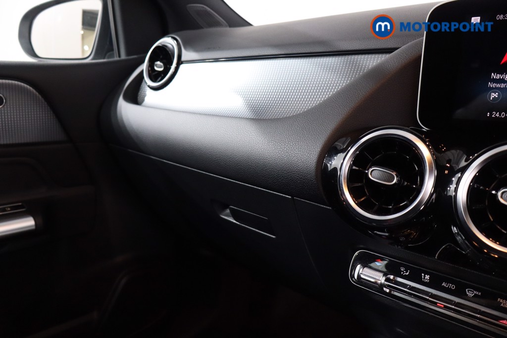 Mercedes-Benz B Class Sport Automatic Diesel Hatchback - Stock Number (1559919) - 16th supplementary image