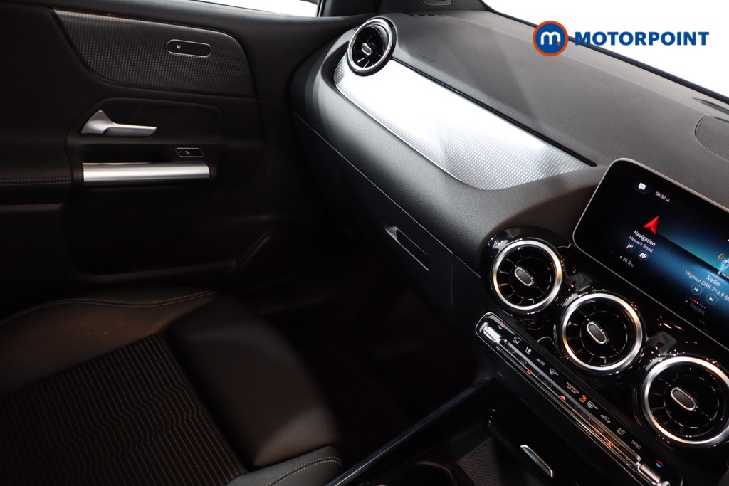 Mercedes-Benz B Class Sport Automatic Diesel Hatchback - Stock Number (1559919) - 17th supplementary image