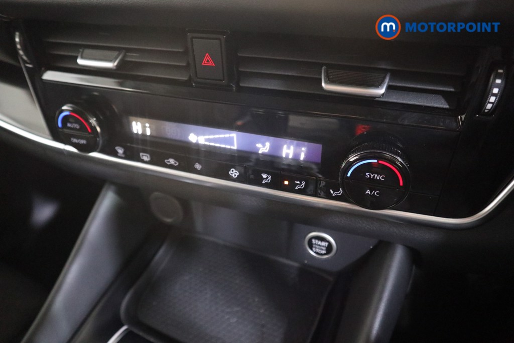 Nissan Qashqai N-Connecta Manual Petrol SUV - Stock Number (1559978) - 7th supplementary image