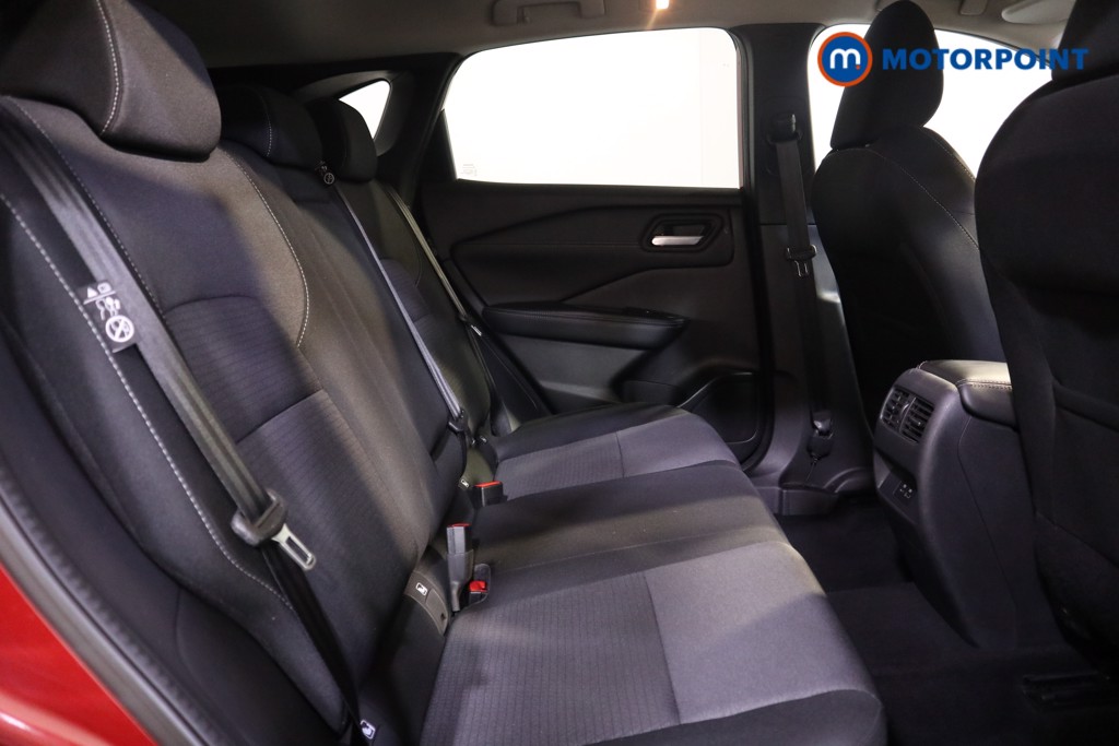 Nissan Qashqai N-Connecta Manual Petrol SUV - Stock Number (1559978) - 12th supplementary image