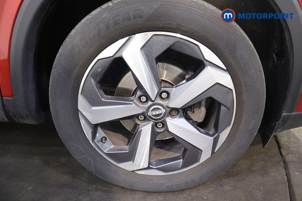 Nissan Qashqai N-Connecta Manual Petrol SUV - Stock Number (1559978) - 15th supplementary image