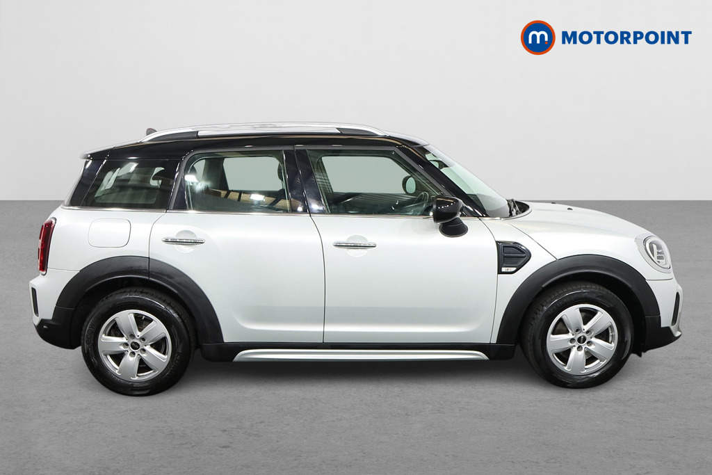 Mini Countryman Cooper Classic Manual Petrol SUV - Stock Number (1560005) - Drivers side