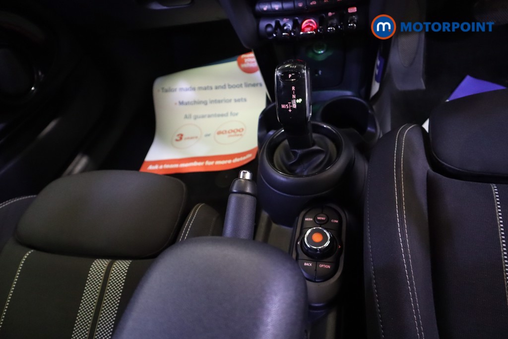 Mini Hatchback Cooper S Classic Automatic Petrol Hatchback - Stock Number (1560106) - 6th supplementary image