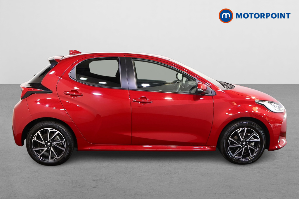 Toyota Yaris Design Automatic Petrol-Electric Hybrid Hatchback - Stock Number (1560136) - Drivers side