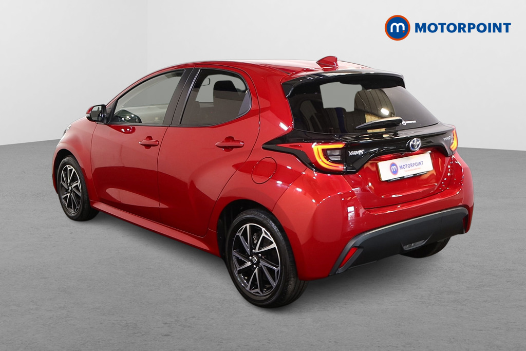 Toyota Yaris Design Automatic Petrol-Electric Hybrid Hatchback - Stock Number (1560136) - Passenger side rear corner