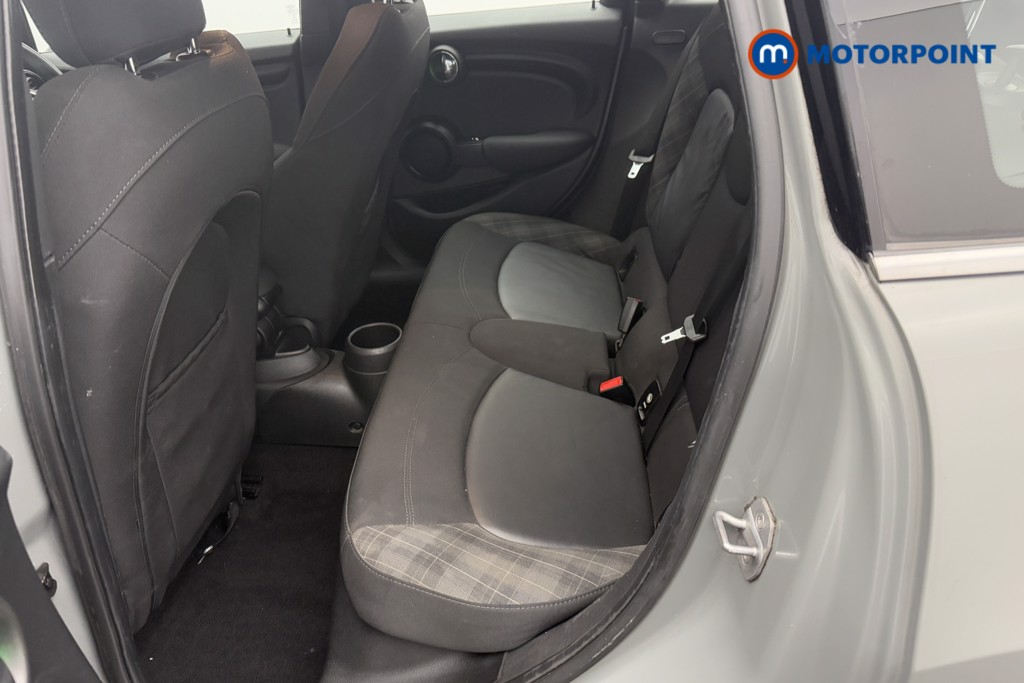 Mini Hatchback Cooper Automatic Petrol Hatchback - Stock Number (1560255) - 2nd supplementary image
