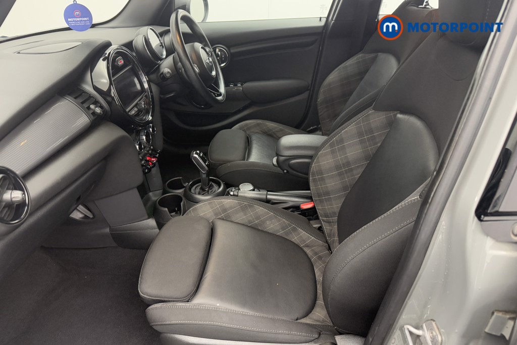 Mini Hatchback Cooper Automatic Petrol Hatchback - Stock Number (1560255) - 1st supplementary image