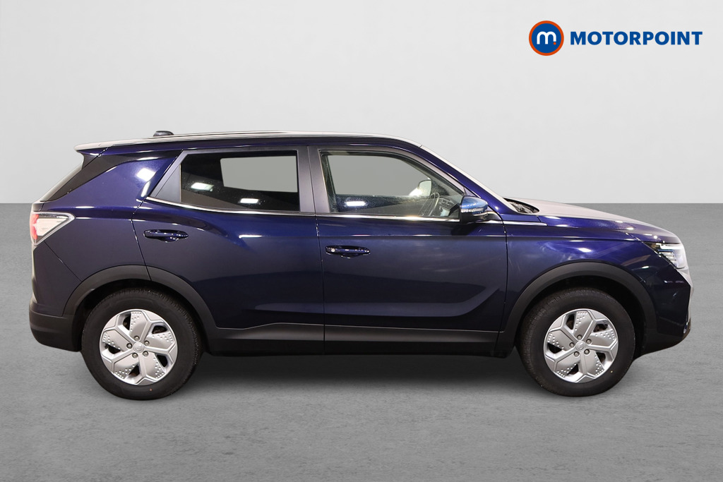 Ssangyong Korando Ultimate Automatic Electric SUV - Stock Number (1561072) - Drivers side