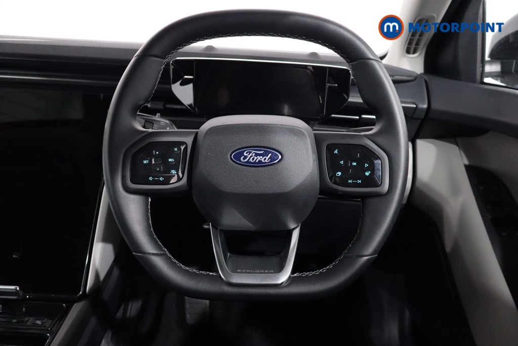 Ford Explorer Select Automatic Electric SUV - Stock Number (1561359) - 6th supplementary image