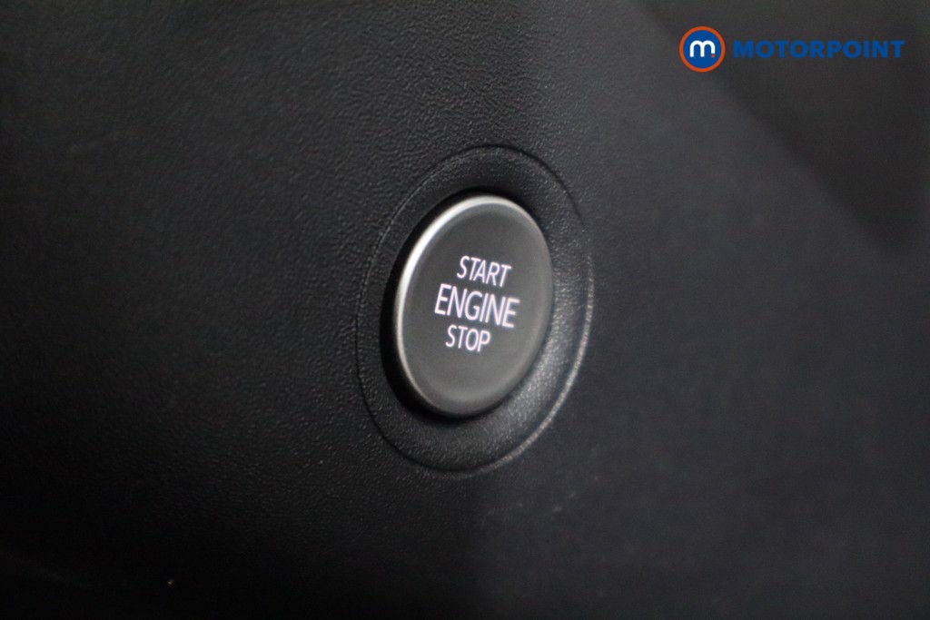 Ford Explorer Select Automatic Electric SUV - Stock Number (1561359) - 15th supplementary image