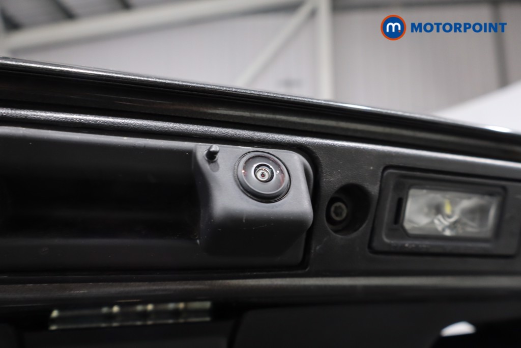 Ford Explorer Select Automatic Electric SUV - Stock Number (1561359) - 30th supplementary image