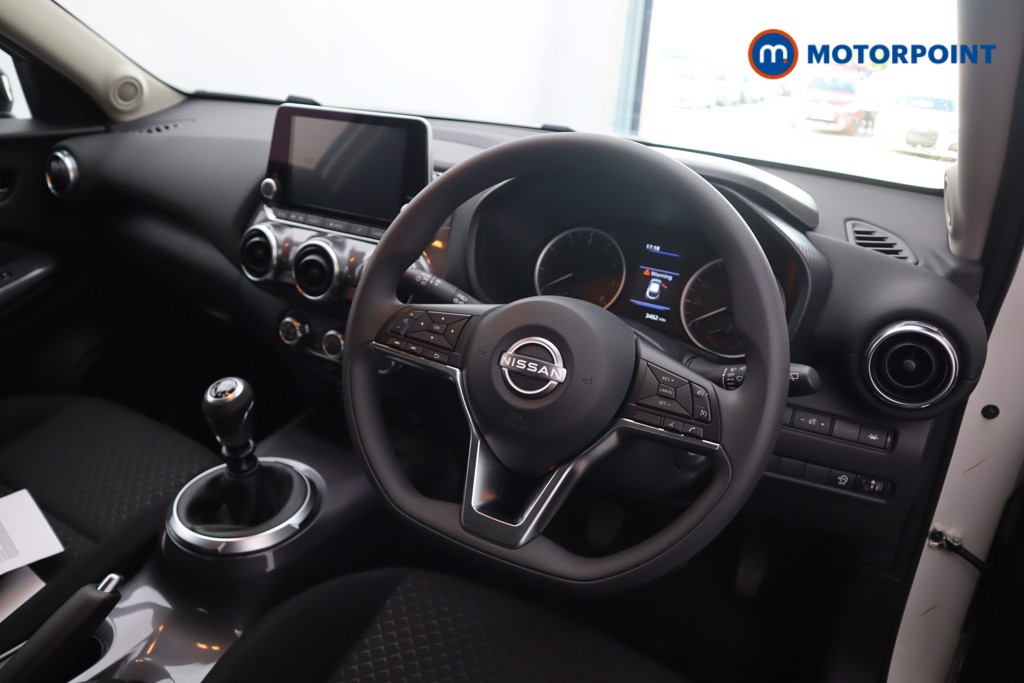 Nissan Juke Acenta Manual Petrol SUV - Stock Number (1561378) - 3rd supplementary image