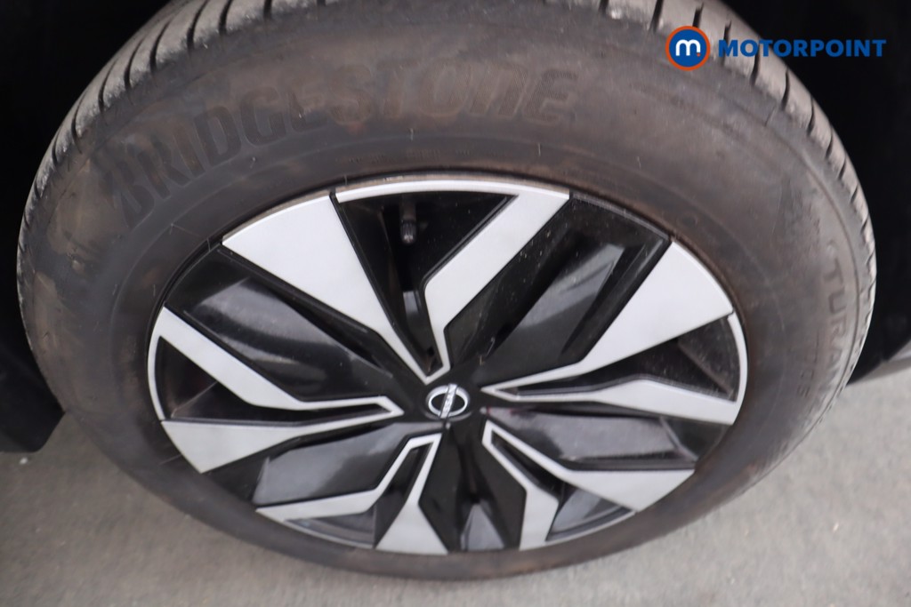 Nissan Juke Acenta Manual Petrol SUV - Stock Number (1561378) - 16th supplementary image