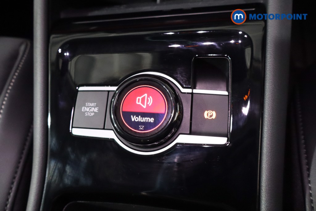 Volkswagen Tiguan Elegance Automatic Petrol Plug-In Hybrid SUV - Stock Number (1561452) - 17th supplementary image
