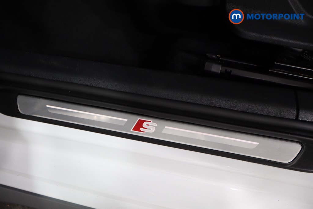 Audi A3 S Line Manual Petrol Hatchback - Stock Number (1561503) - 27th supplementary image
