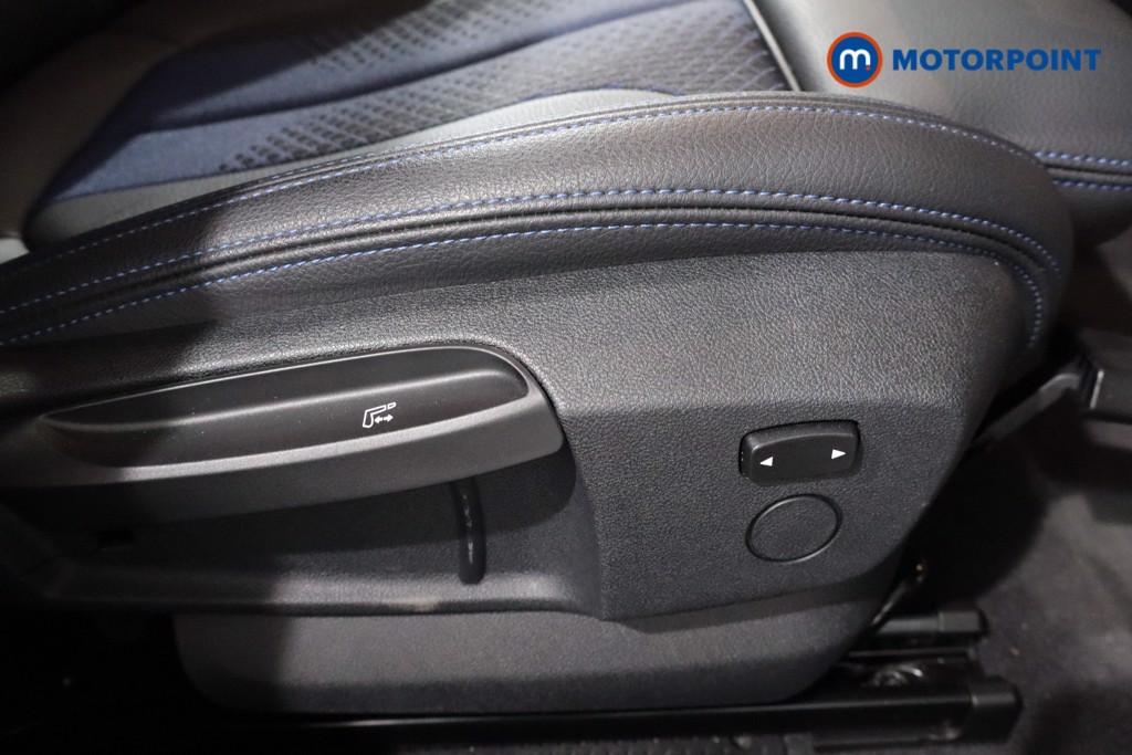 BMW 1 Series M Sport Automatic Petrol Hatchback - Stock Number (1561700) - 20th supplementary image