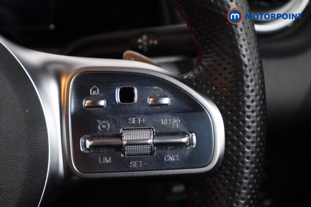 Mercedes-Benz GLB Amg Line Automatic Petrol SUV - Stock Number (1561818) - 8th supplementary image