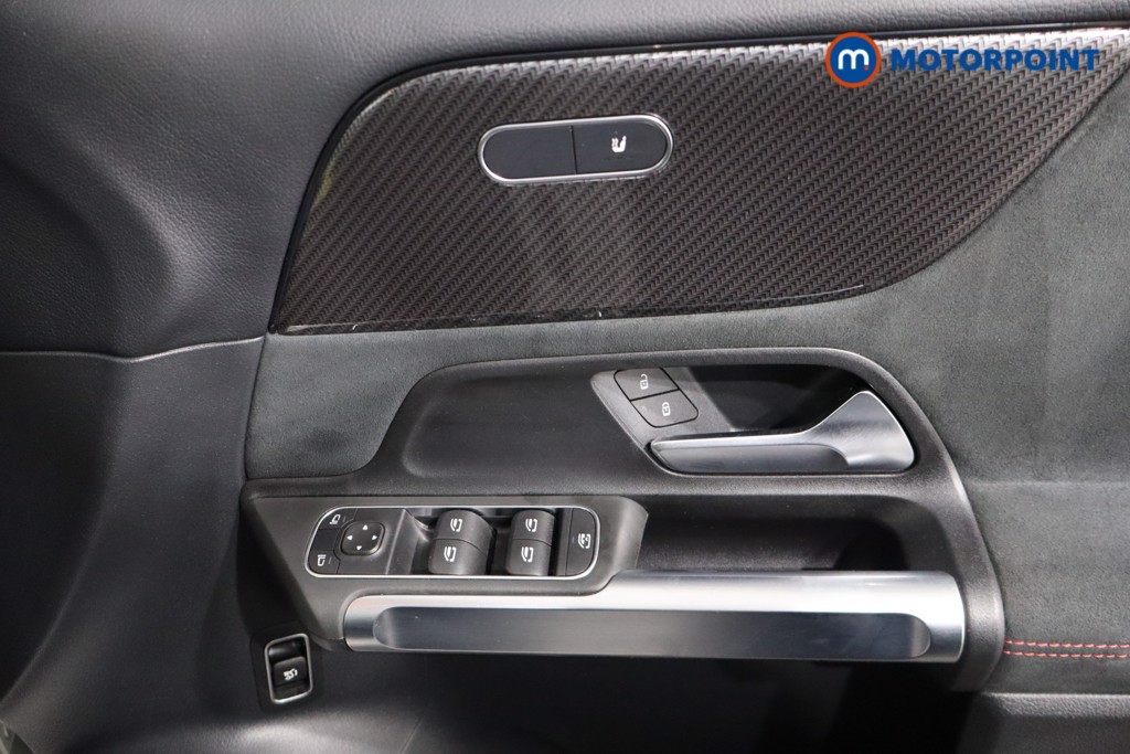 Mercedes-Benz GLB Amg Line Automatic Petrol SUV - Stock Number (1561818) - 18th supplementary image
