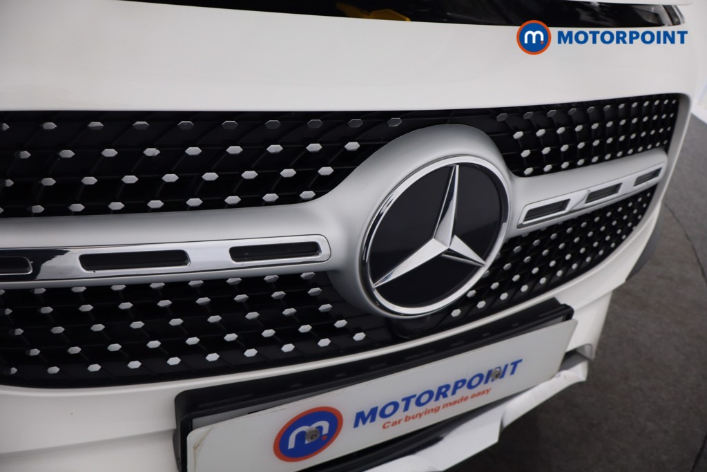 Mercedes-Benz GLB Amg Line Automatic Petrol SUV - Stock Number (1561818) - 28th supplementary image