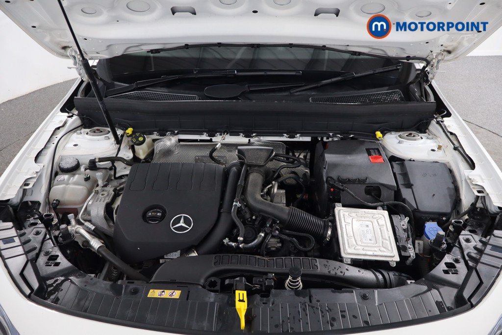 Mercedes-Benz GLB Amg Line Automatic Petrol SUV - Stock Number (1561818) - 31st supplementary image