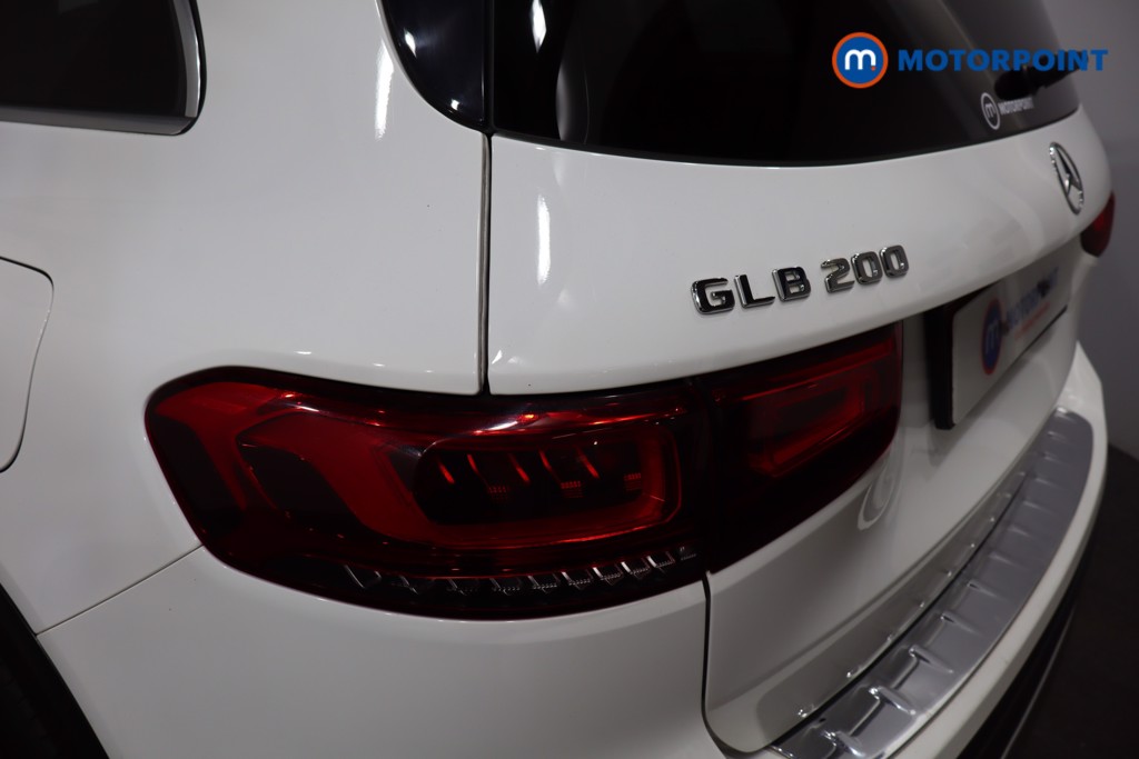 Mercedes-Benz GLB Amg Line Automatic Petrol SUV - Stock Number (1561818) - 33rd supplementary image