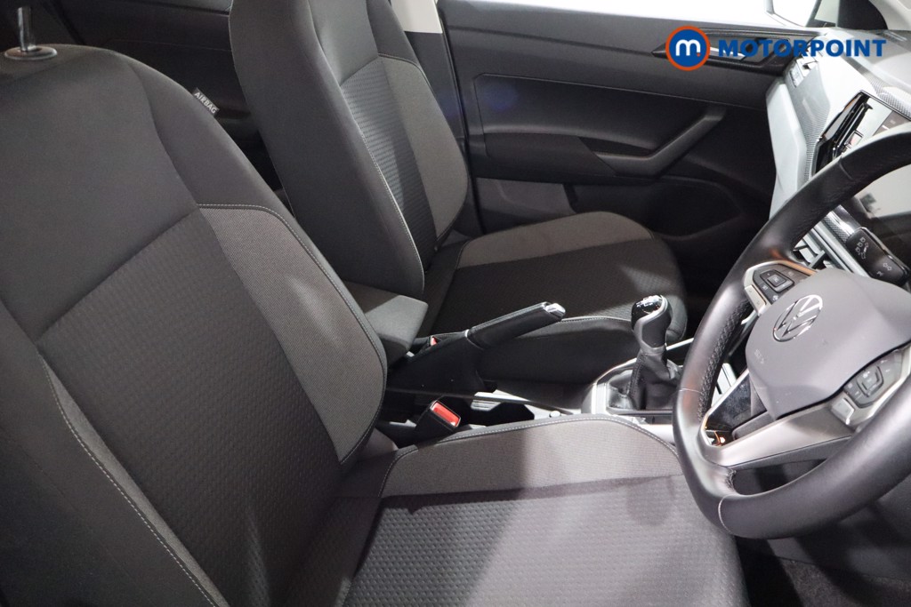 Volkswagen Polo Life Manual Petrol Hatchback - Stock Number (1562010) - 5th supplementary image