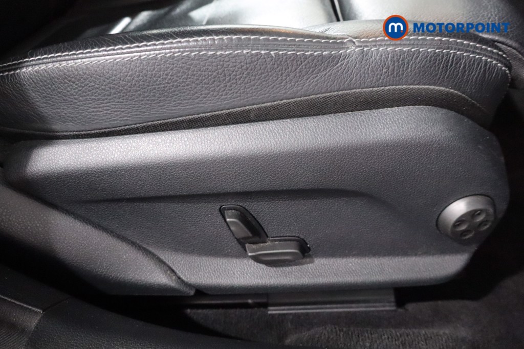 Mercedes-Benz C Class Sport Edition Automatic Petrol Saloon - Stock Number (1562068) - 18th supplementary image