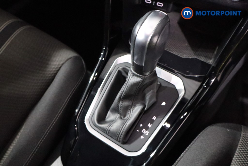 Volkswagen T-Roc Black Edition Automatic Petrol SUV - Stock Number (1562120) - 14th supplementary image
