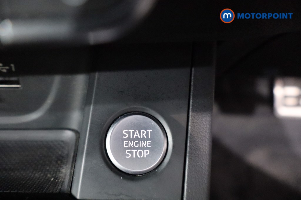 Audi A4 Black Edition Automatic Diesel Estate - Stock Number (1562122) - 13th supplementary image