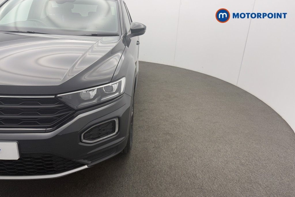 Volkswagen T-Roc Black Edition Manual Petrol SUV - Stock Number (1562143) - 21st supplementary image