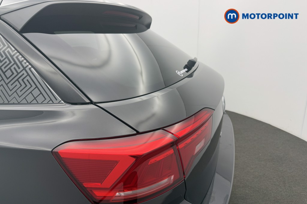 Volkswagen T-Roc Black Edition Manual Petrol SUV - Stock Number (1562143) - 24th supplementary image