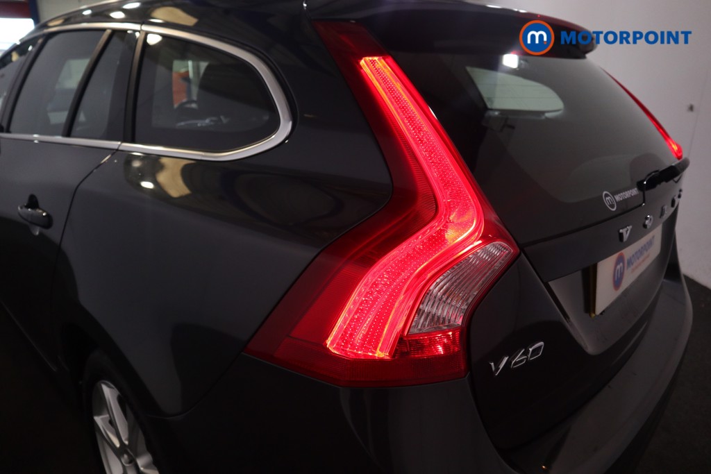 Volvo V60 Se Lux Nav Manual Diesel Estate - Stock Number (1562174) - 21st supplementary image