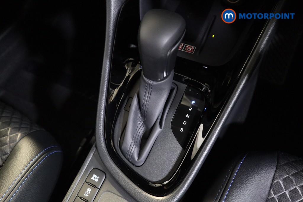 Toyota Yaris Premiere Edition Automatic Petrol-Electric Hybrid Hatchback - Stock Number (1562329) - 8th supplementary image