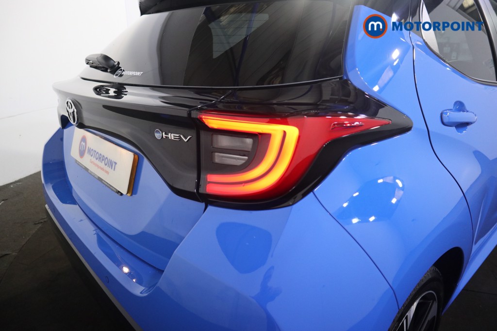 Toyota Yaris Premiere Edition Automatic Petrol-Electric Hybrid Hatchback - Stock Number (1562329) - 20th supplementary image