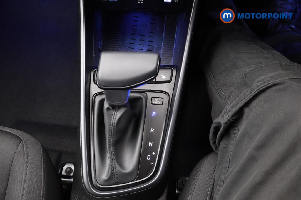 Hyundai Bayon Premium Automatic Petrol-Electric Hybrid SUV - Stock Number (1562344) - 6th supplementary image