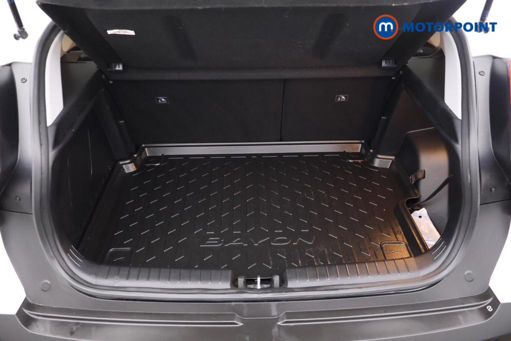 Hyundai Bayon Premium Automatic Petrol-Electric Hybrid SUV - Stock Number (1562344) - 12th supplementary image