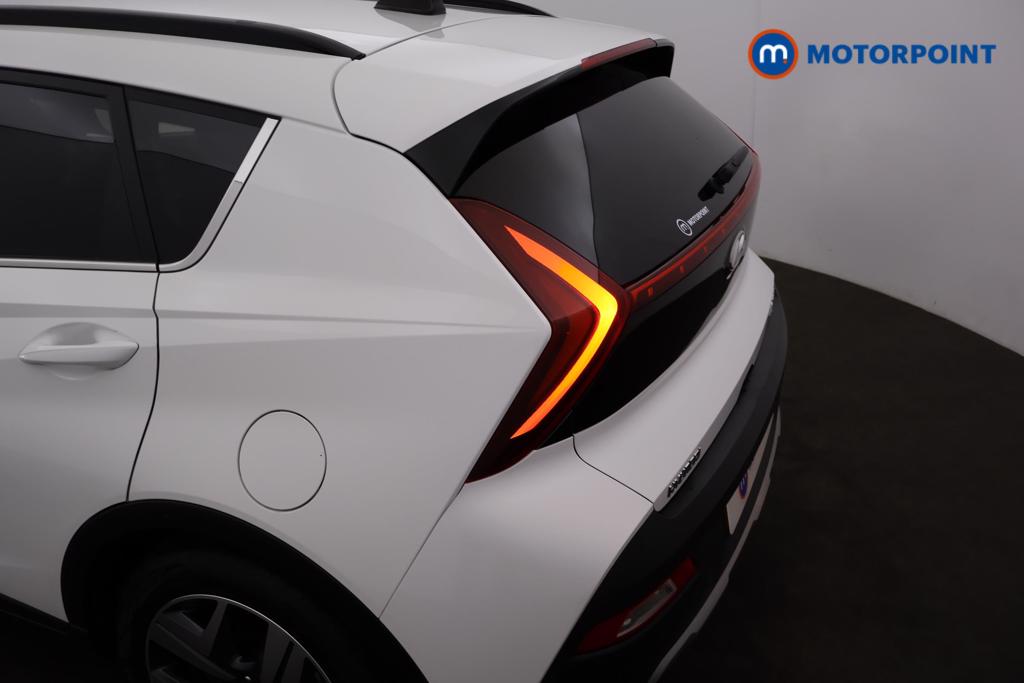 Hyundai Bayon Premium Automatic Petrol-Electric Hybrid SUV - Stock Number (1562344) - 13th supplementary image