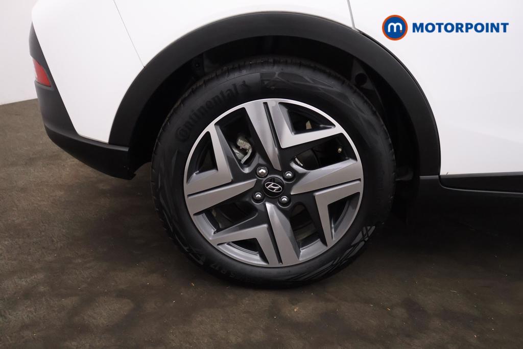 Hyundai Bayon Premium Automatic Petrol-Electric Hybrid SUV - Stock Number (1562344) - 16th supplementary image