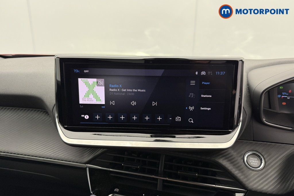 Peugeot 2008 Allure Manual Petrol SUV - Stock Number (1562881) - 4th supplementary image