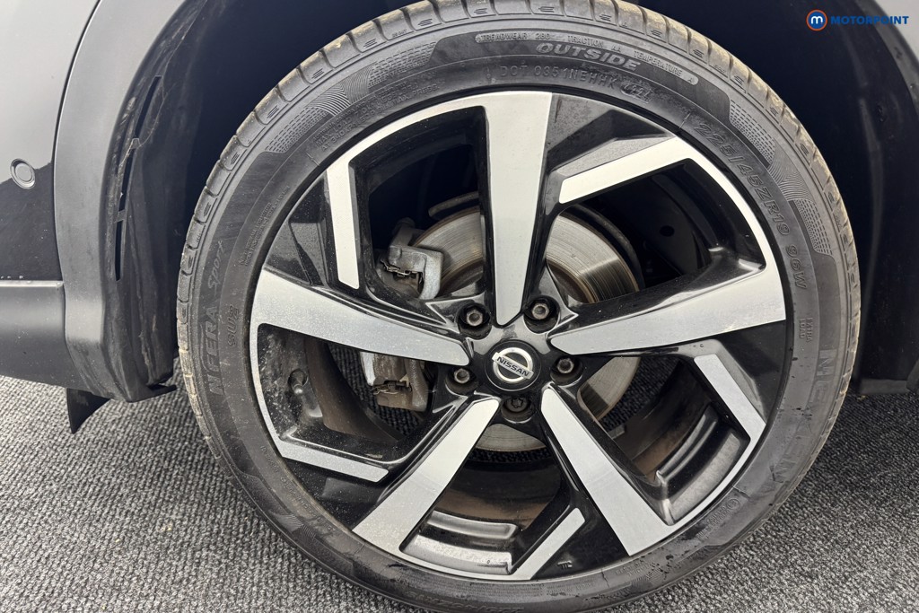 Nissan Qashqai Tekna Manual Petrol SUV - Stock Number (1503113) - 34th supplementary image