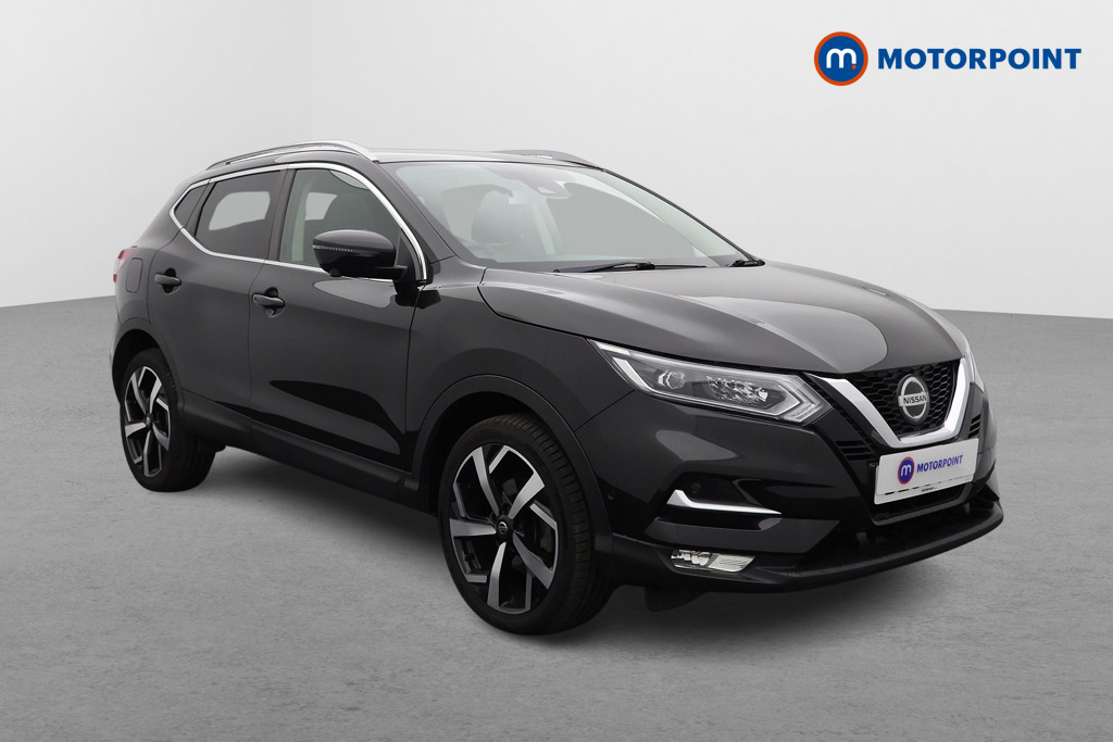 Nissan Qashqai Tekna Manual Petrol SUV - Stock Number (1503113) - Drivers side front corner