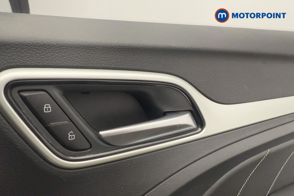 Mg Motor Uk ZS Excite Manual Petrol SUV - Stock Number (1548114) - 13th supplementary image